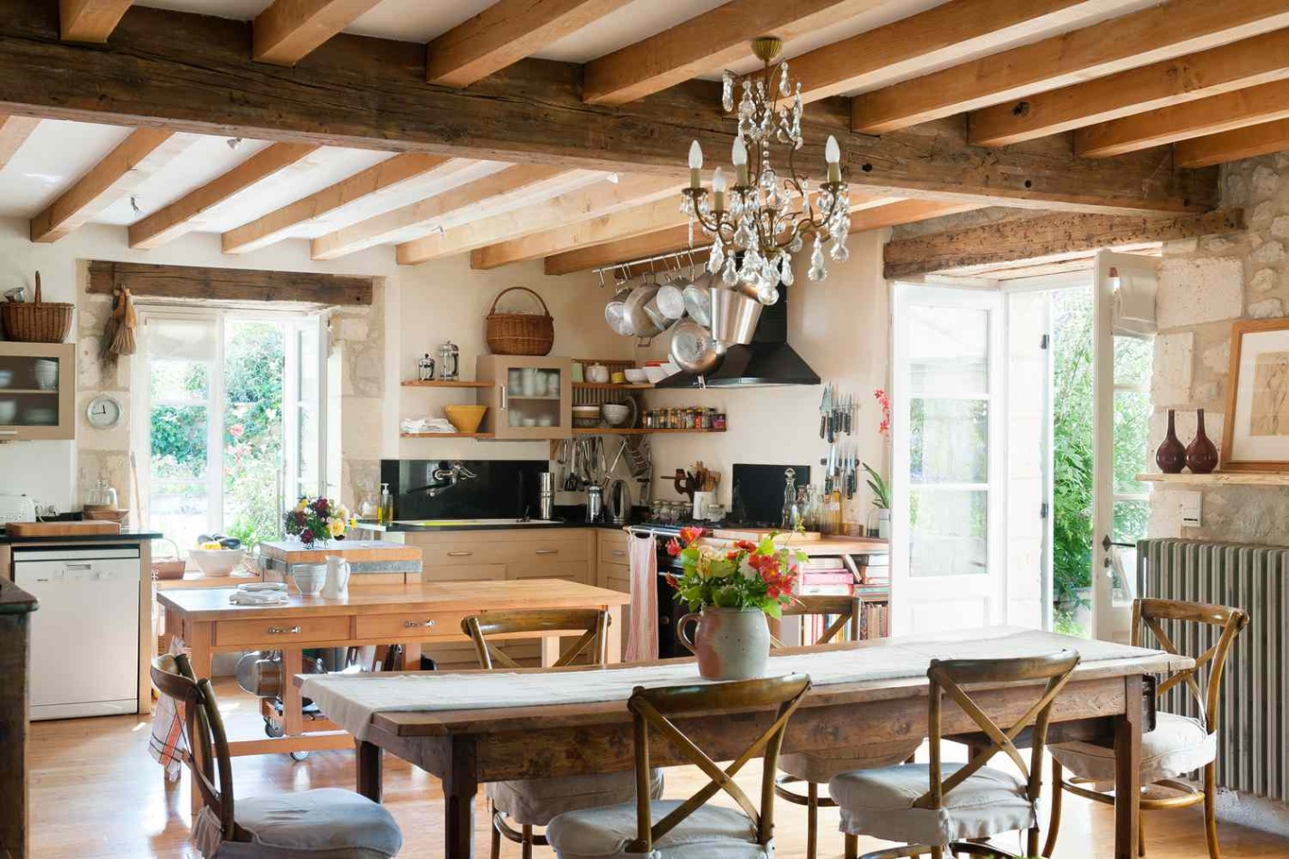 Charming And Chic: French Countryside Interior Design Inspiration